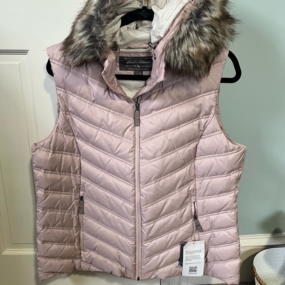 Eddie Bauer quilted vest